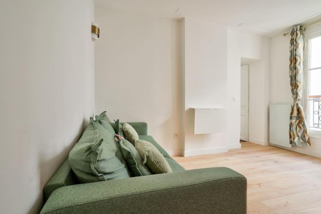 Charmant Appartement A Montmartre-Sacre Coeur Париж Екстериор снимка